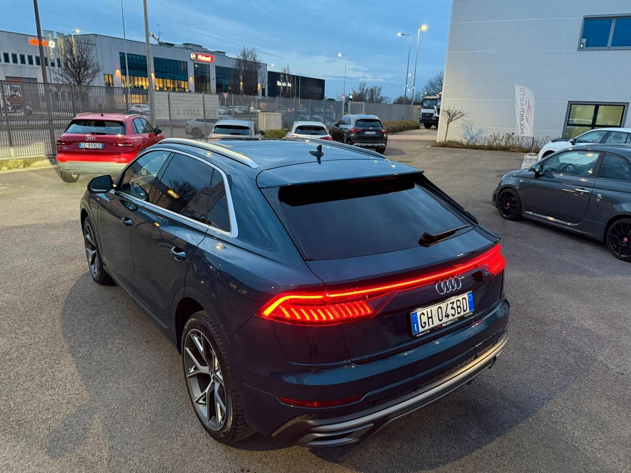 Audi Q8 50 TDI 286 CV quattro tiptronic Sline