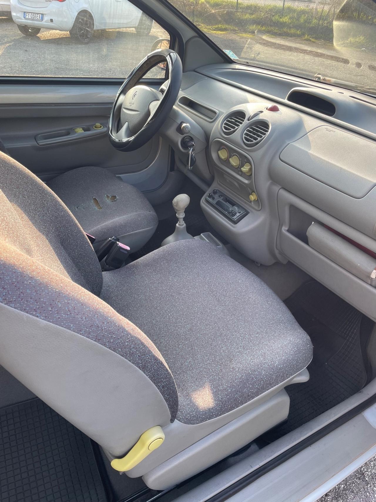 Renault Twingo 1.2i cat Initiale