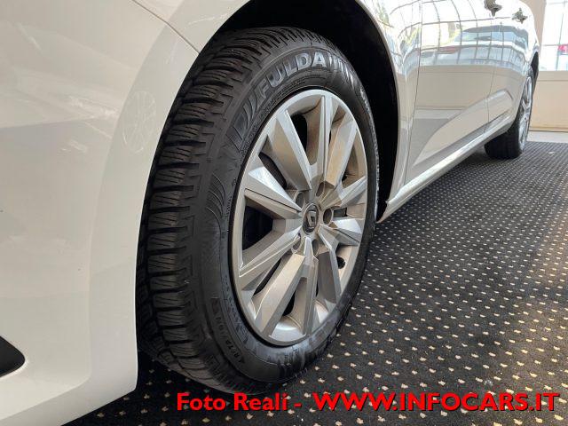 RENAULT Megane Sporter Blue dCi 115 CV Business AUTOCARRO N1