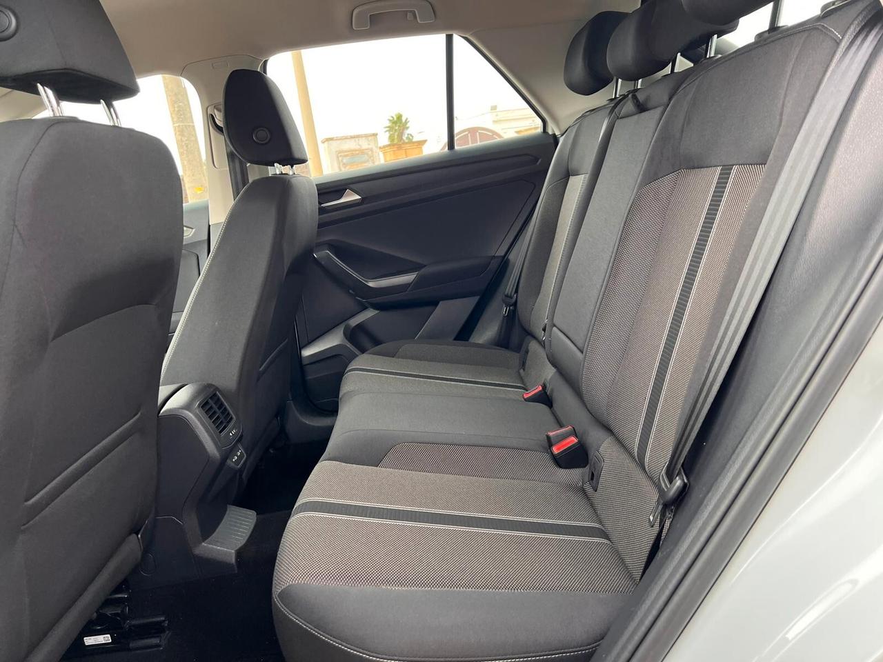 Volkswagen T-Roc 1.0 TSI Business BlueMotion Technology