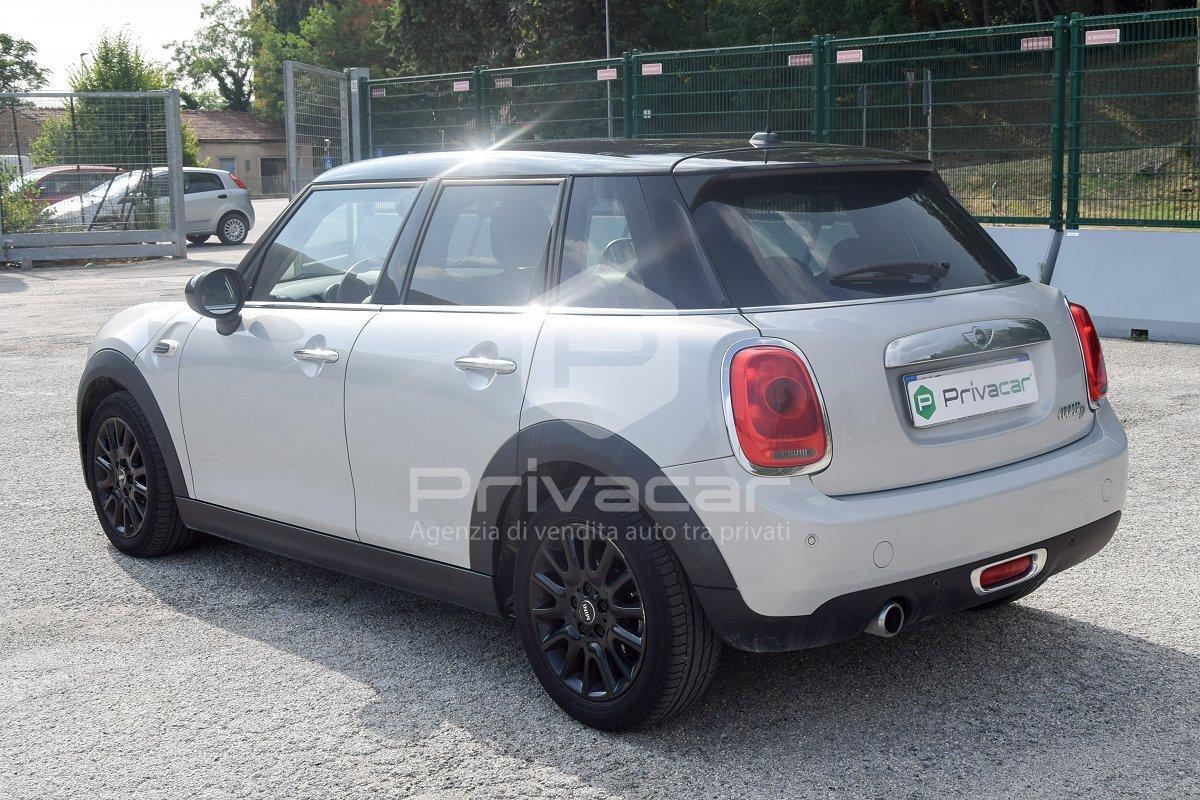 MINI Mini 1.5 Cooper D Business 5 porte