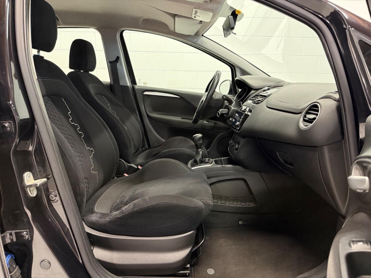 Fiat Punto 1.3 MJT II 75 CV 5 porte Street