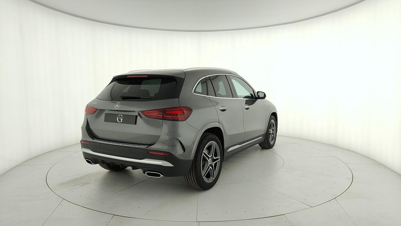 Mercedes-Benz GLA 200 d automatic