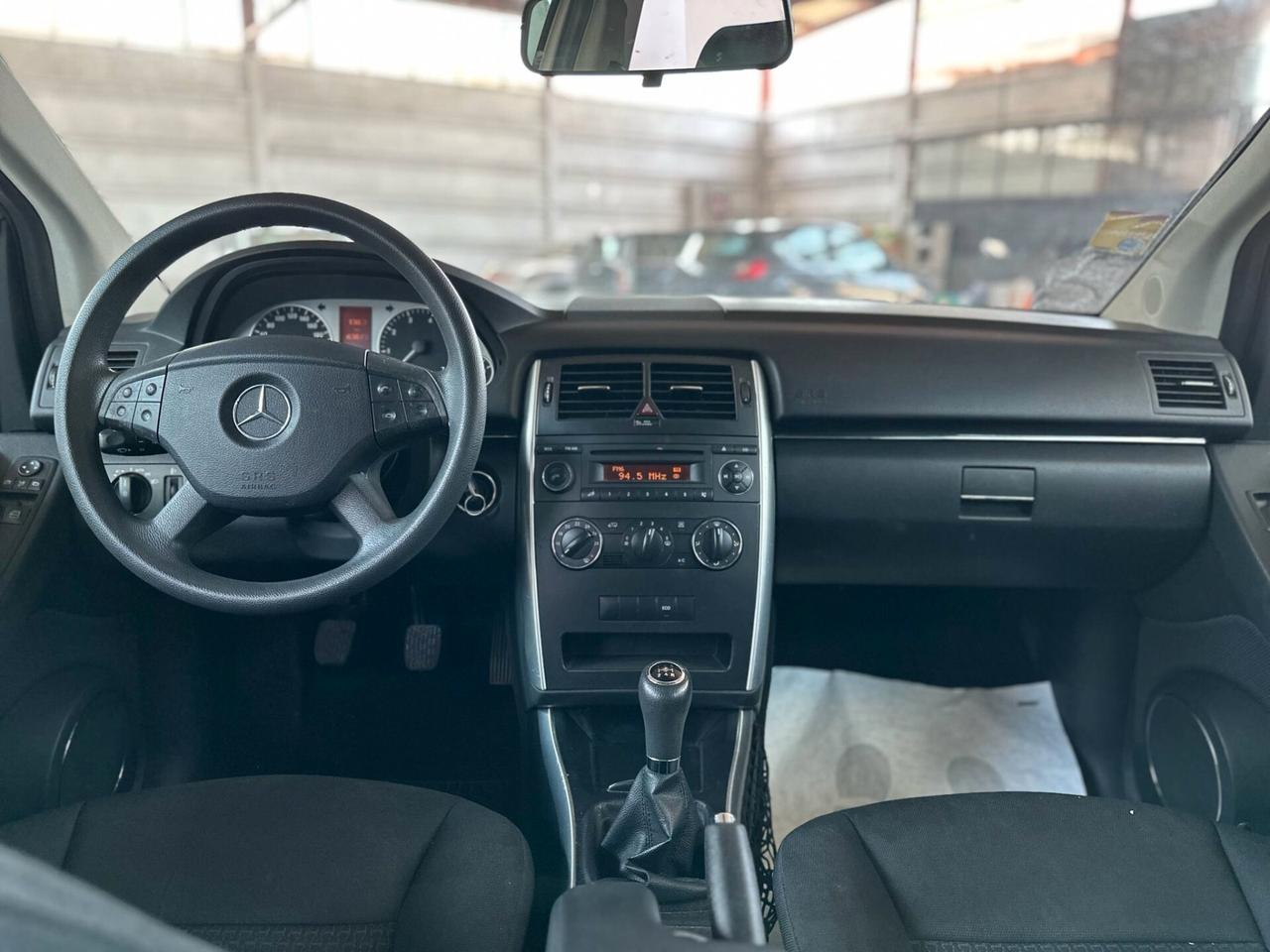 Mercedes-benz B 180 B 180 BlueEFFICIENCY Executive