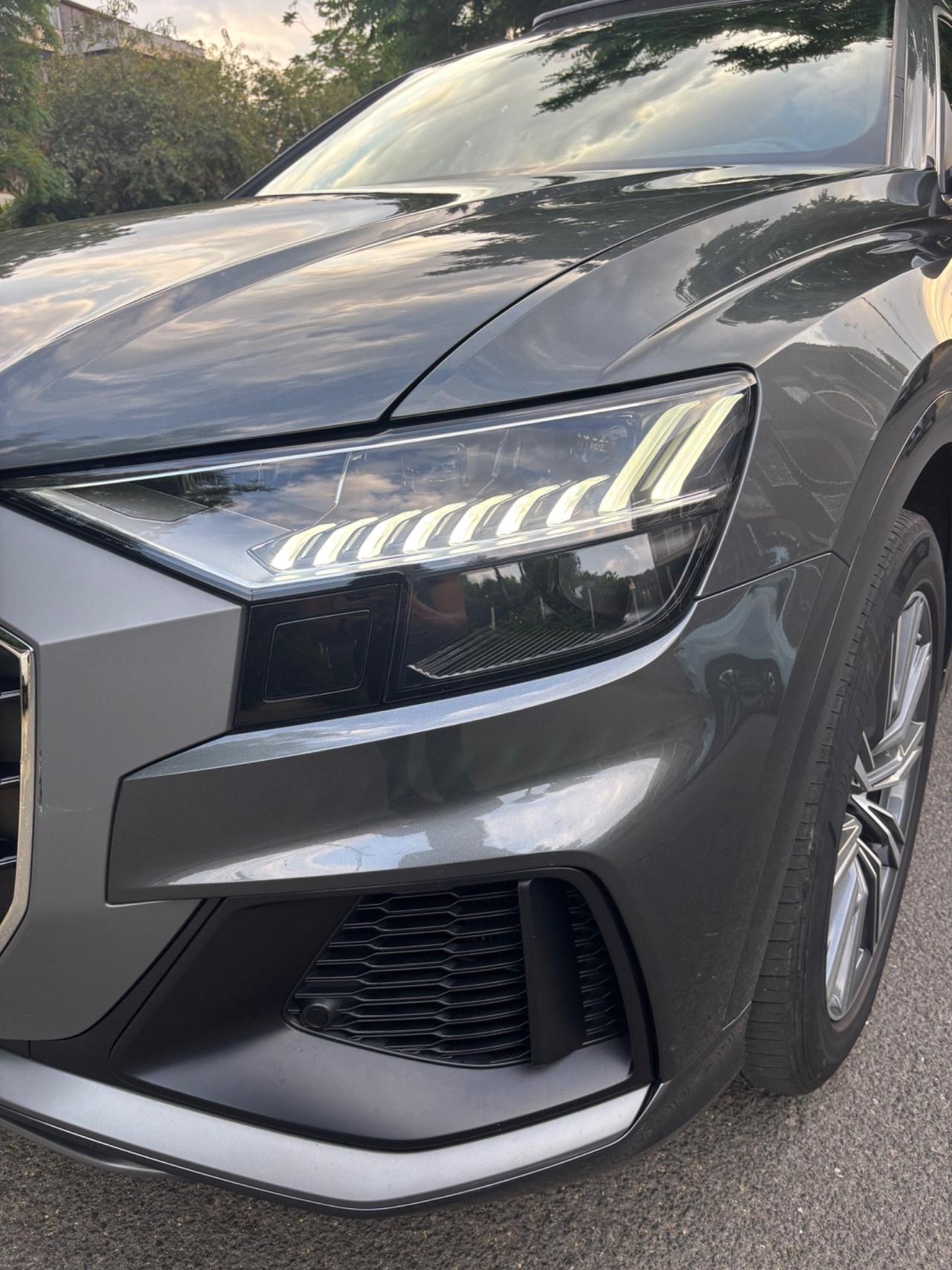 Audi Q8 50 TDI FULL OPTIONAL