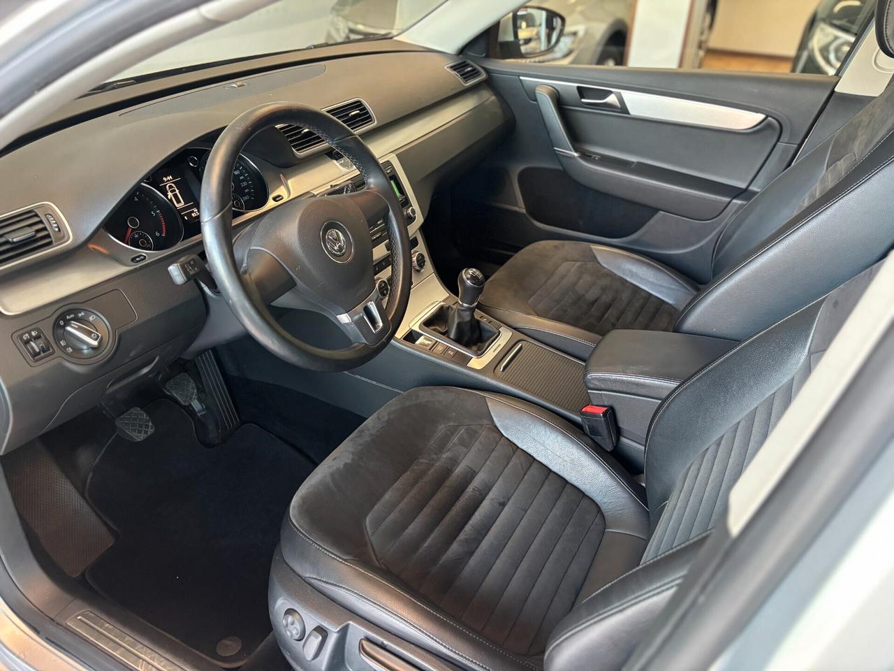 Volkswagen Passat Variant 2.0 tdi Highline 4motion*tagliandi certificati*