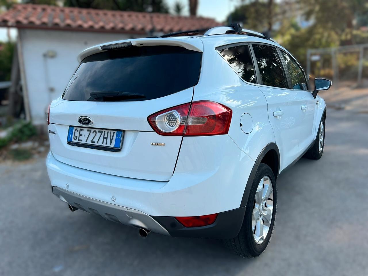 FORD KUGA 2.0 TDCi 4WD Titanium - 2010