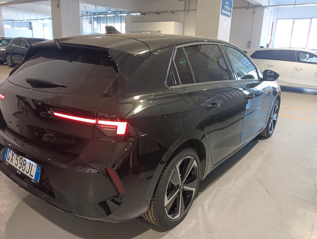 Opel Astra 1.5 Turbo Diesel 130 CV AT8 GS