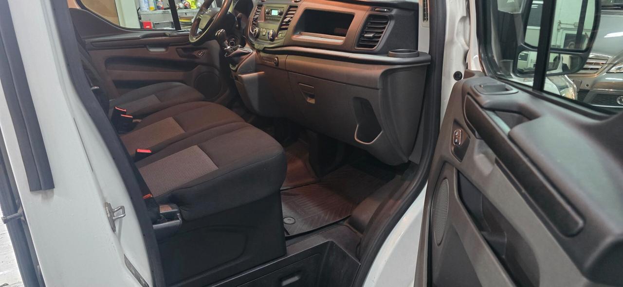 Ford Tourneo Custom 320 2.0 TDCi 130CV PC Trend