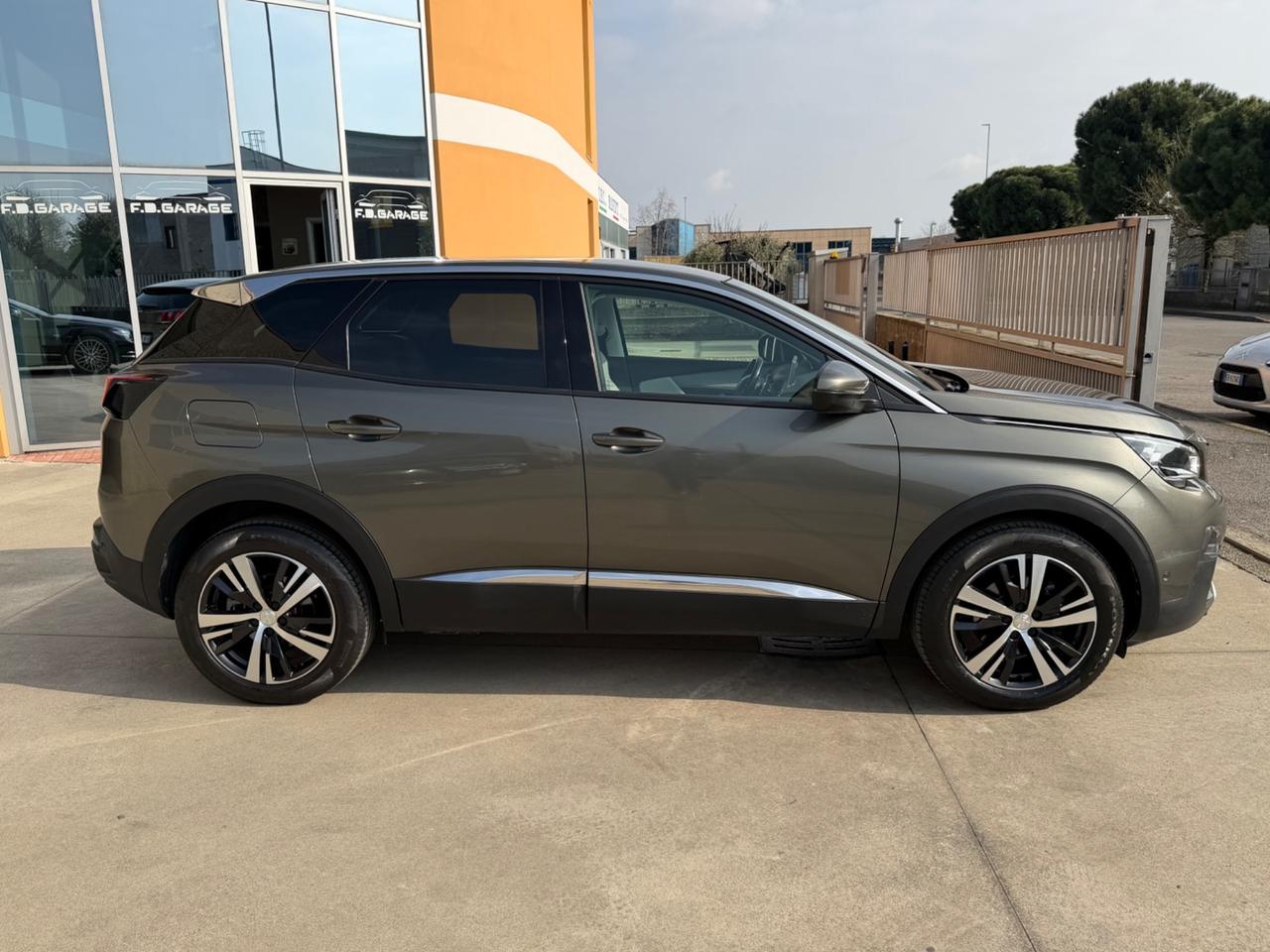 Peugeot 3008 BlueHDi 130 S&S EAT8 Allure