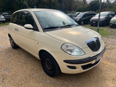 Lancia Y 1.2i cat LS