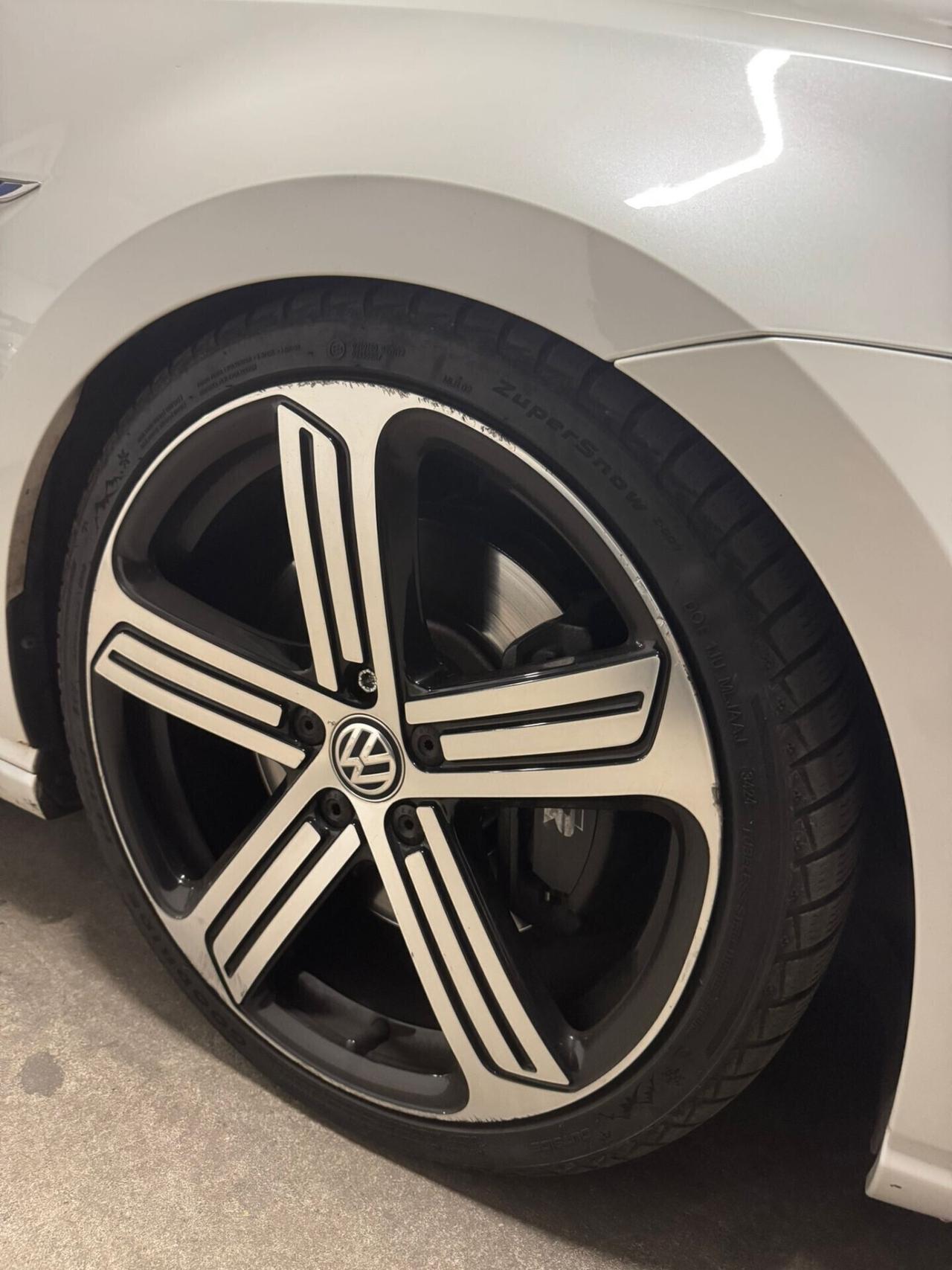 Volkswagen Golf R 2.0 DSG 2014