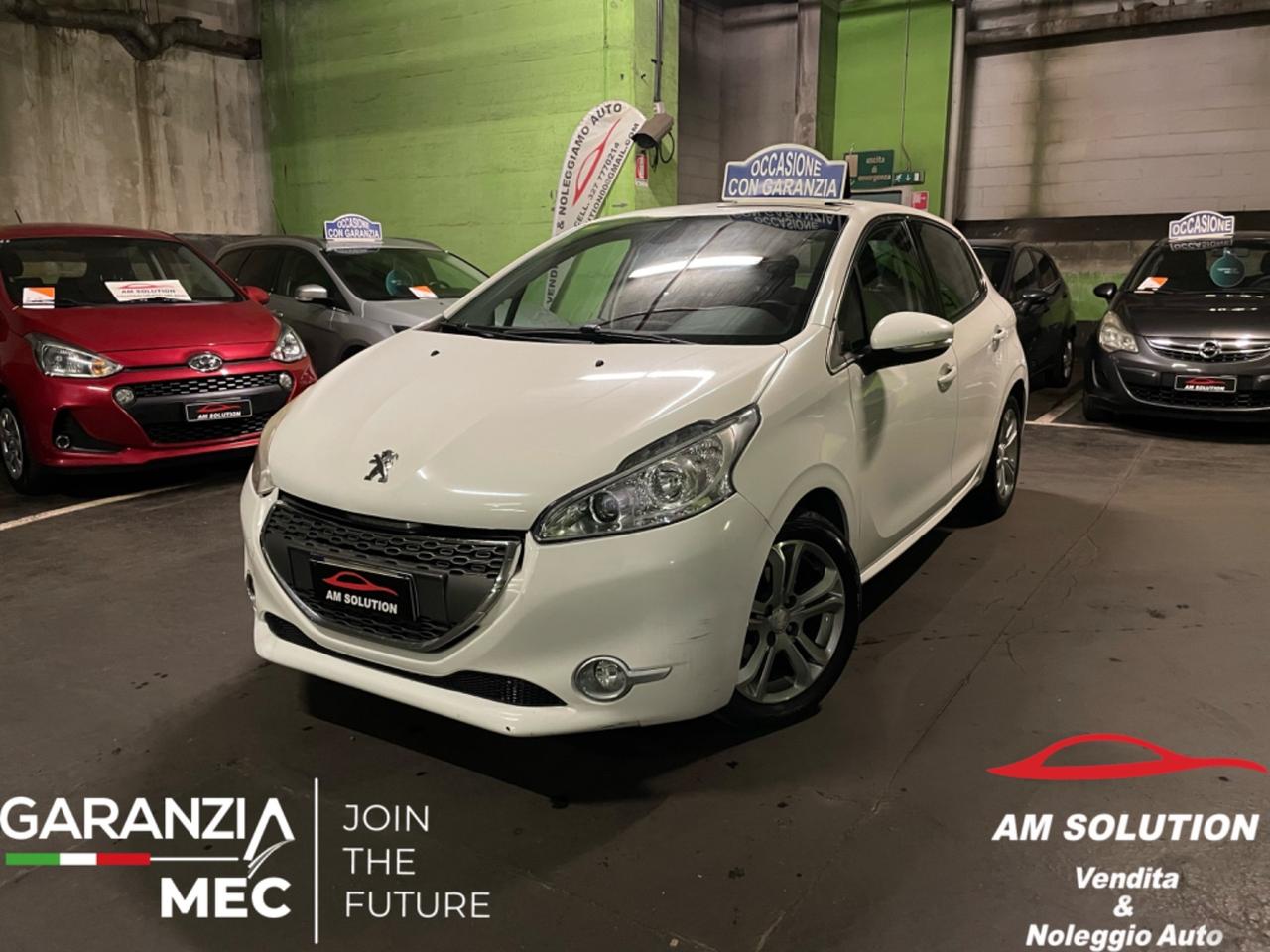 Peugeot 208 1.2 82cv Euro 5 Neopatentati