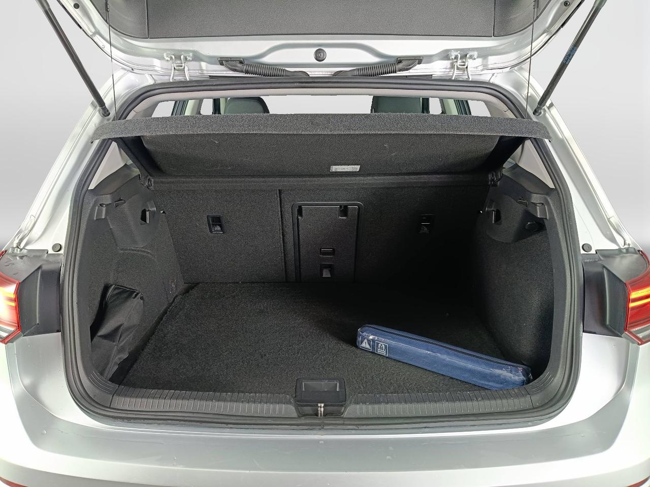 VOLKSWAGEN Golf VIII 2020 - Golf 2.0 tdi Life 115cv dsg