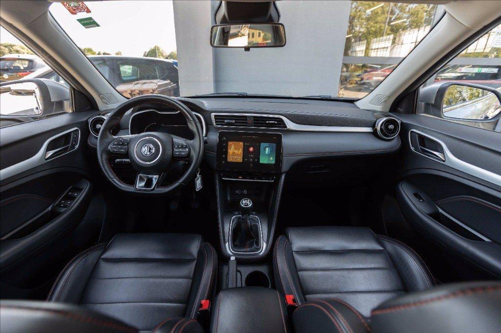 MG ZS 1.5 Luxury del 2024