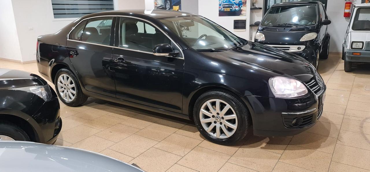 Volkswagen Jetta 2.0 16V TDI Comfortline