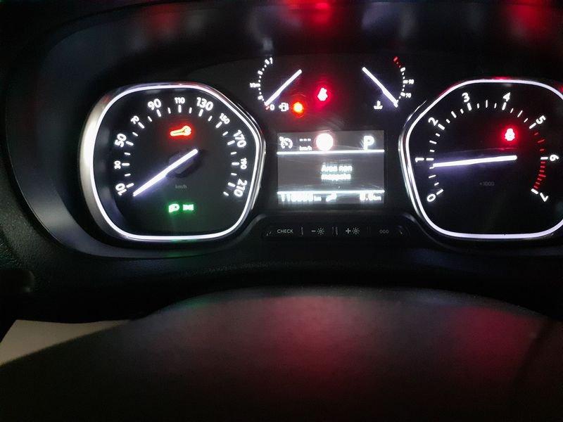 Toyota Proace Verso Proace Verso 2.0D 180 CV L1 D Black Edition per commercianti