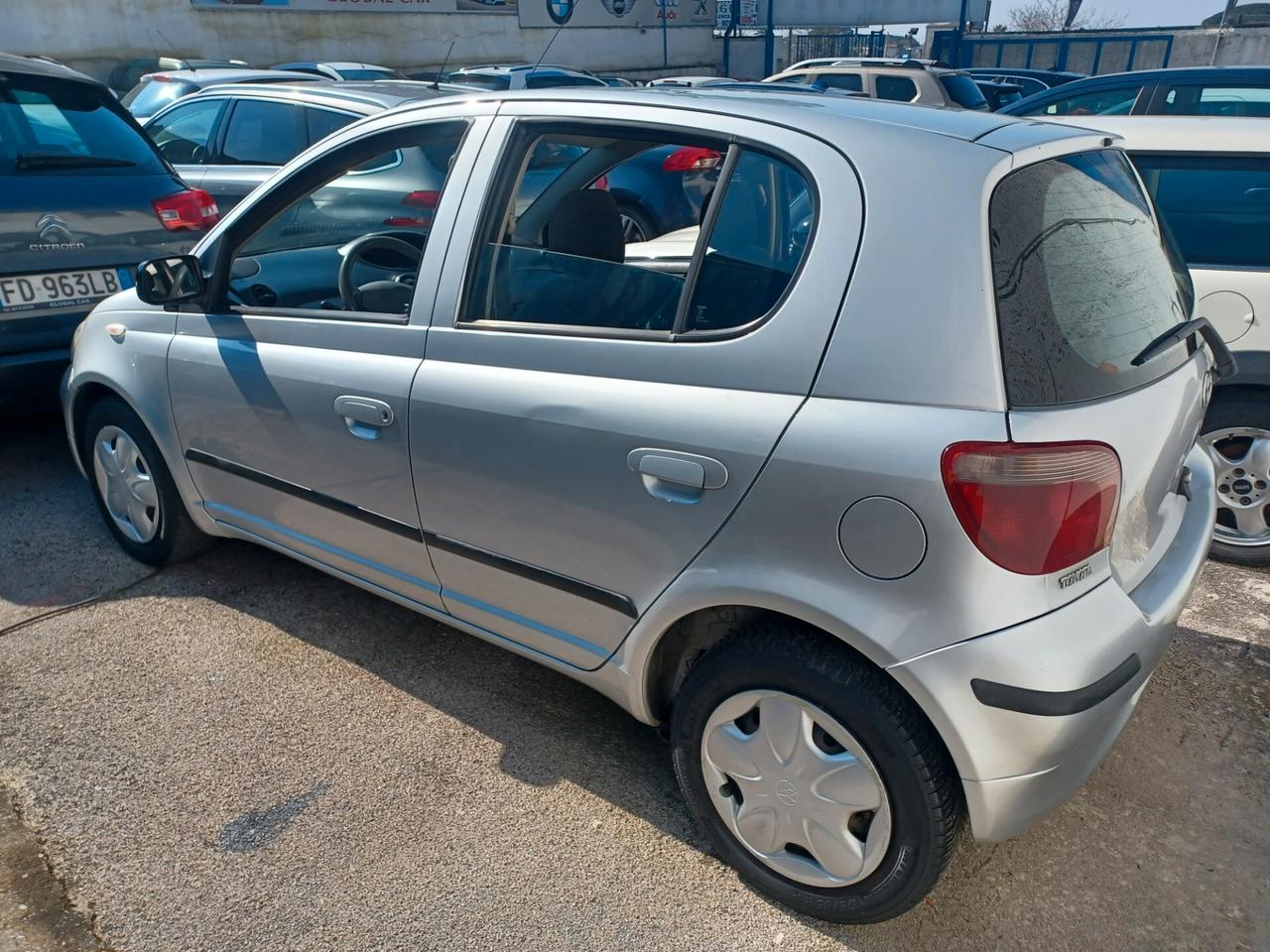 Toyota Yaris 1.0 5 porte Sol UNICO PROPRIETARIO