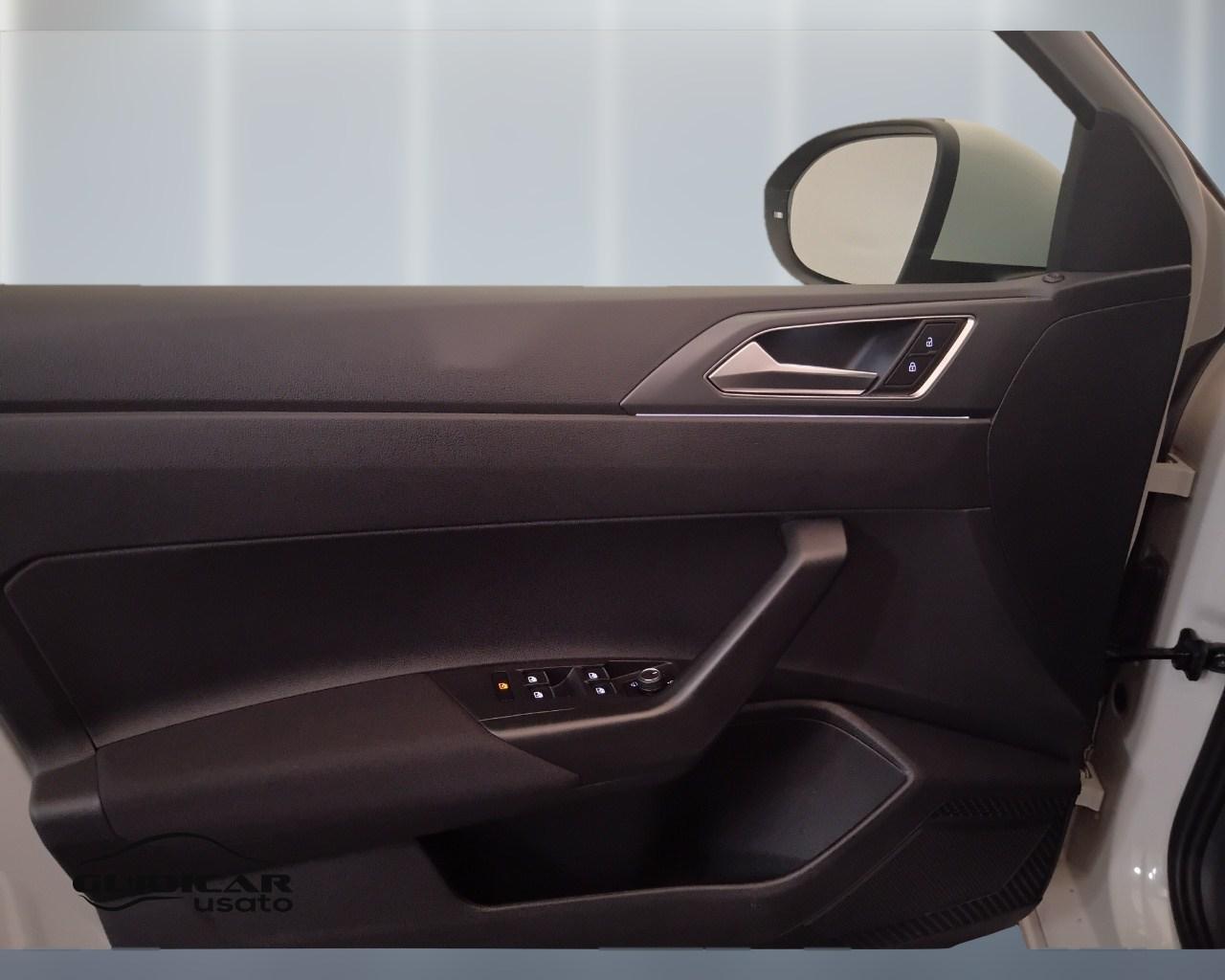 VOLKSWAGEN Taigo - Taigo 1.5 tsi R-Line 150cv dsg