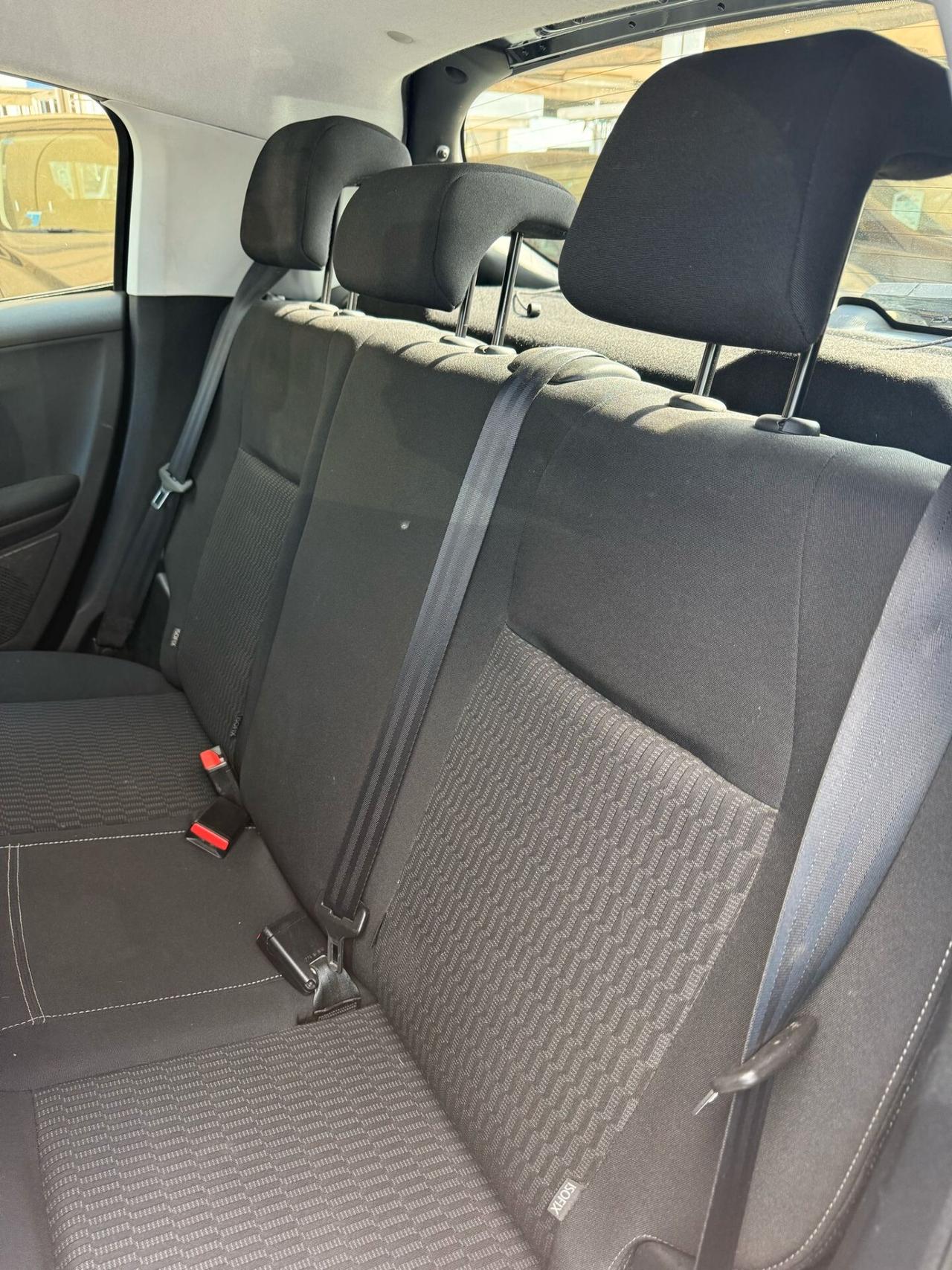 PEUGEOT 208 1,2 B/GPL