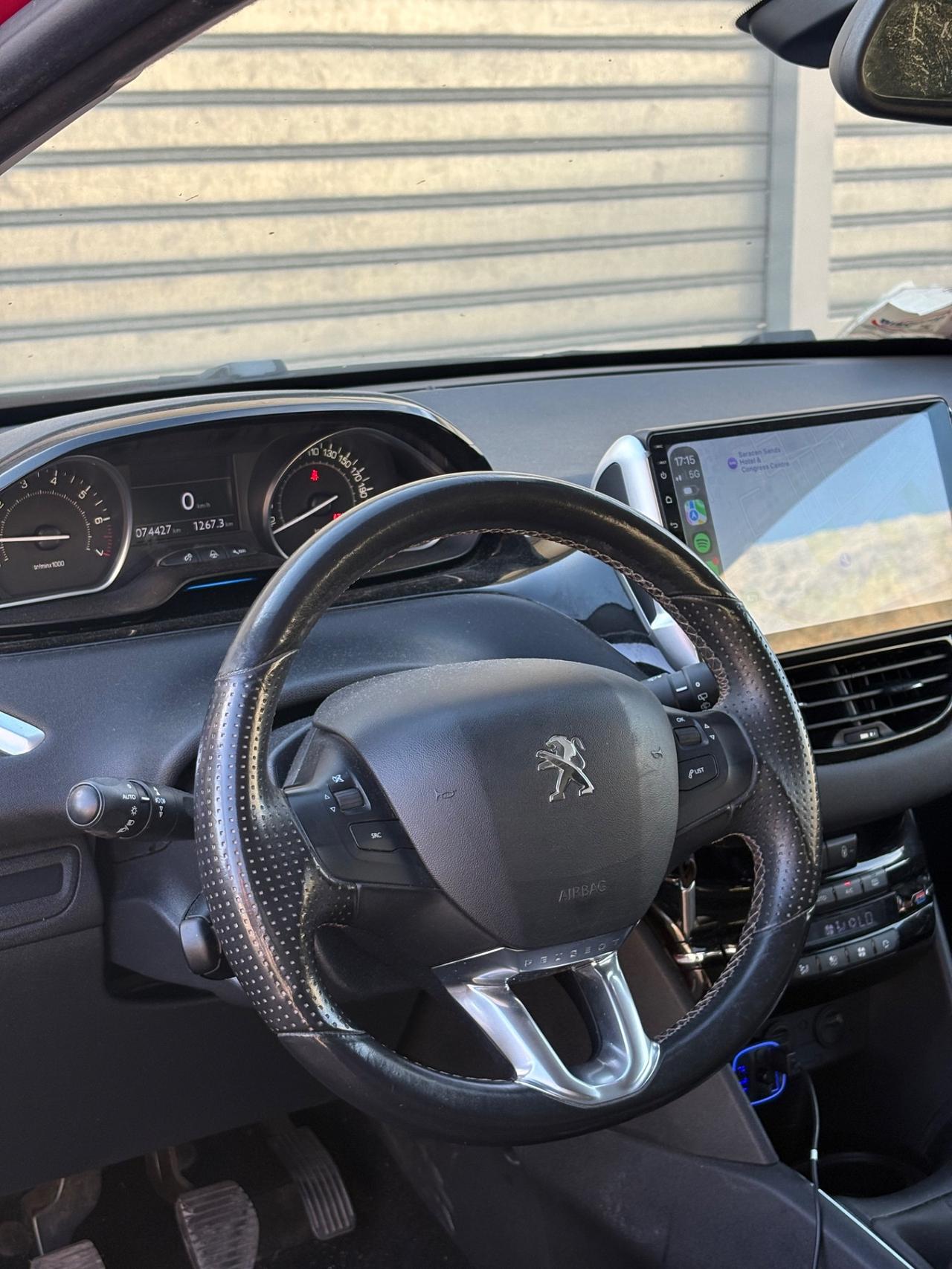Peugeot 208 1.2 VTi 82 CV 3 porte Allure