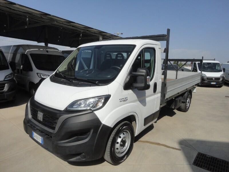 FIAT Ducato (4ª serie) Ducato 35 2.2 Mjt 140CV...