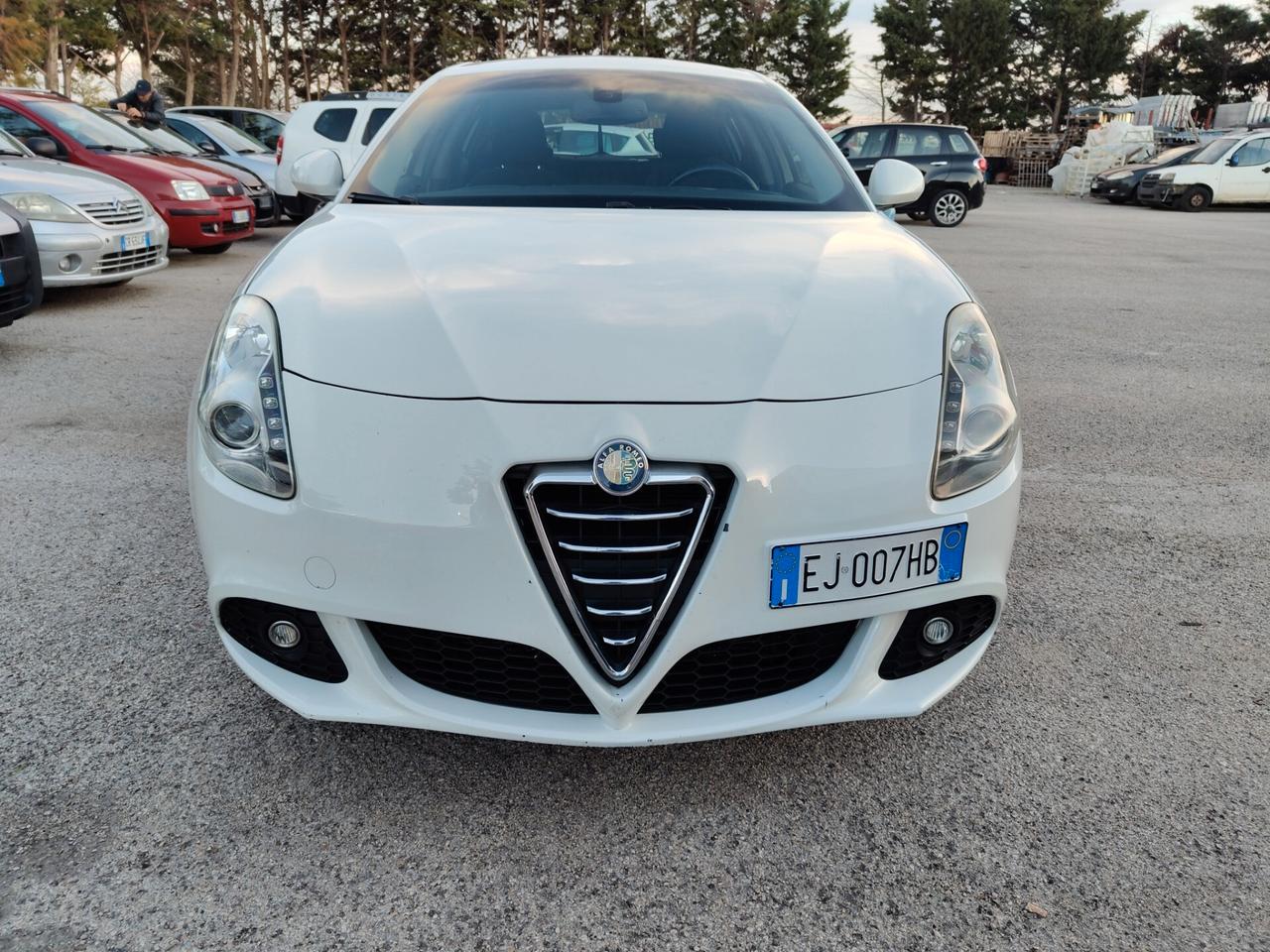 Alfa Romeo Giulietta 1.6 JTDm-2 105 CV Distinctive