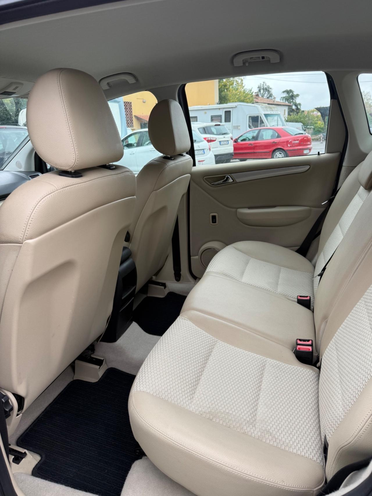 Mercedes-benz A 160 BlueEFFICIENCY Premium
