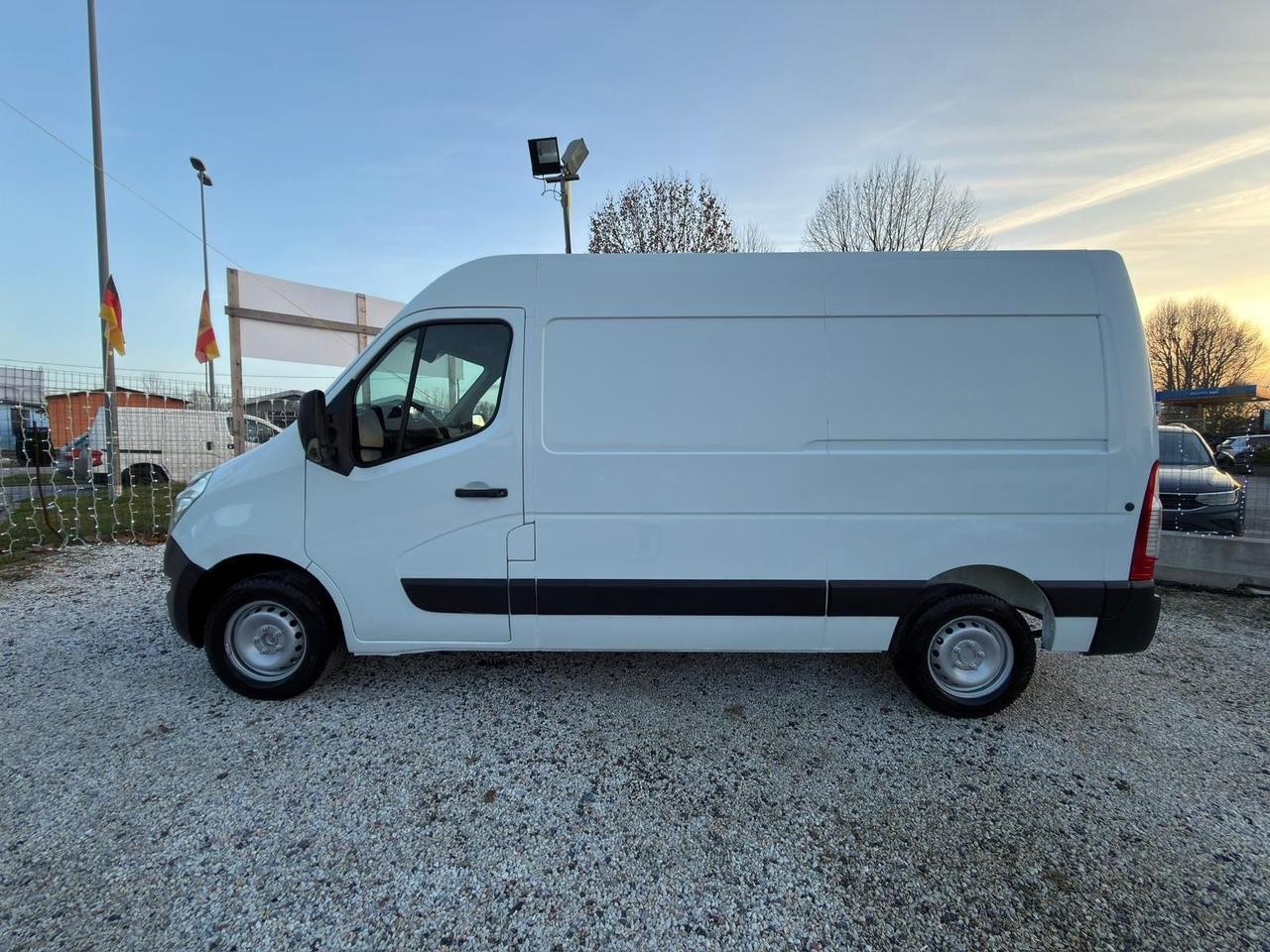 Renault Master L2H2 2.3 DCI 131cv Furgone