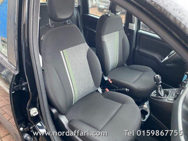 FIAT Panda 1.0 FireFly S&S Hybrid City Cross NEOPATENTATO