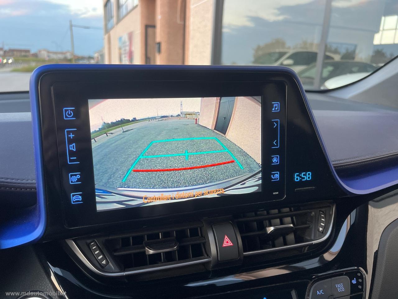 TOYOTA C-HR 1.8 Hybrid E-CVT Style NAVI CAMERA TAGLIANDI TOYOTA