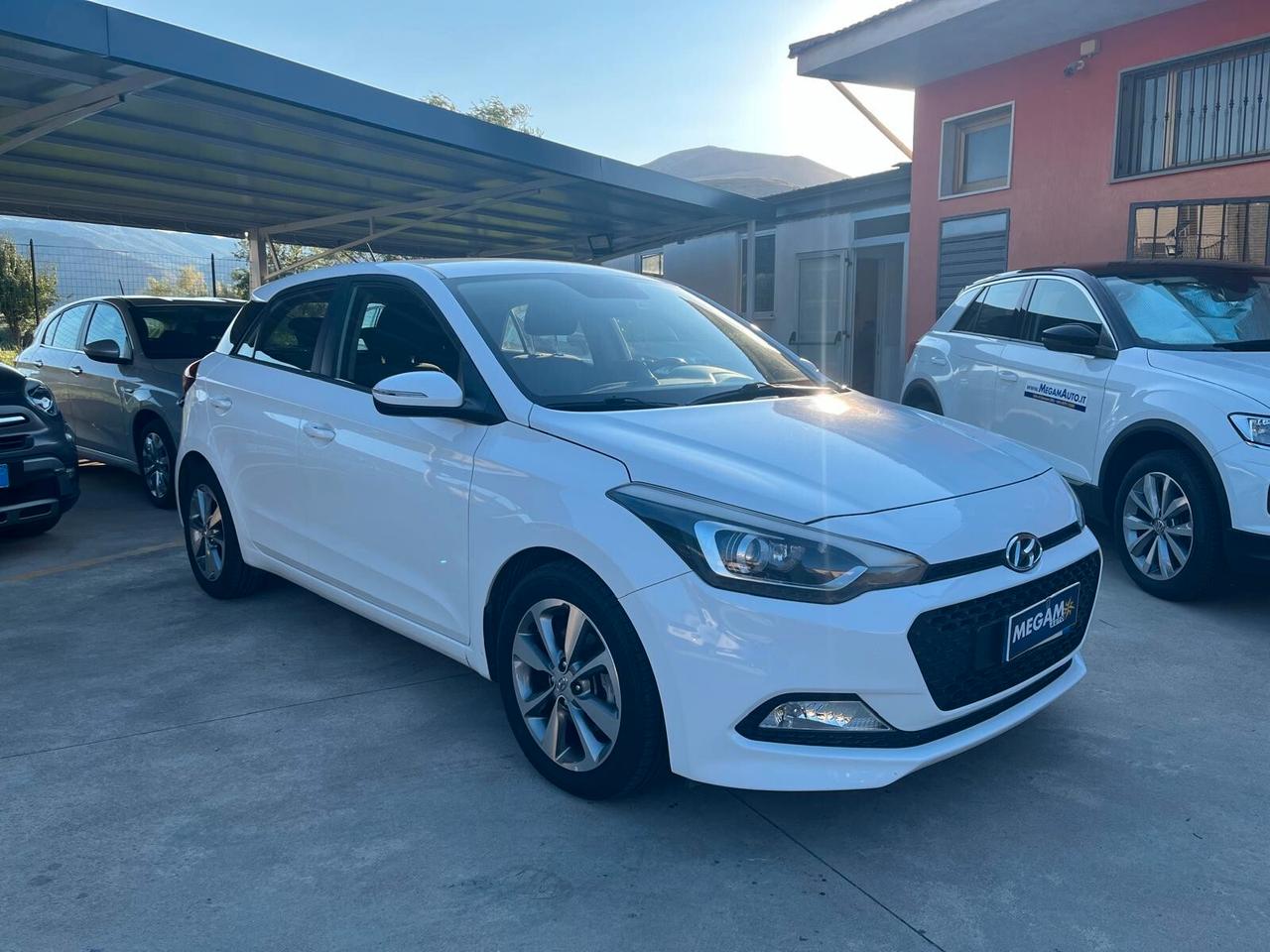 Hyundai i20 1.4 CRDi 5p. Active Login