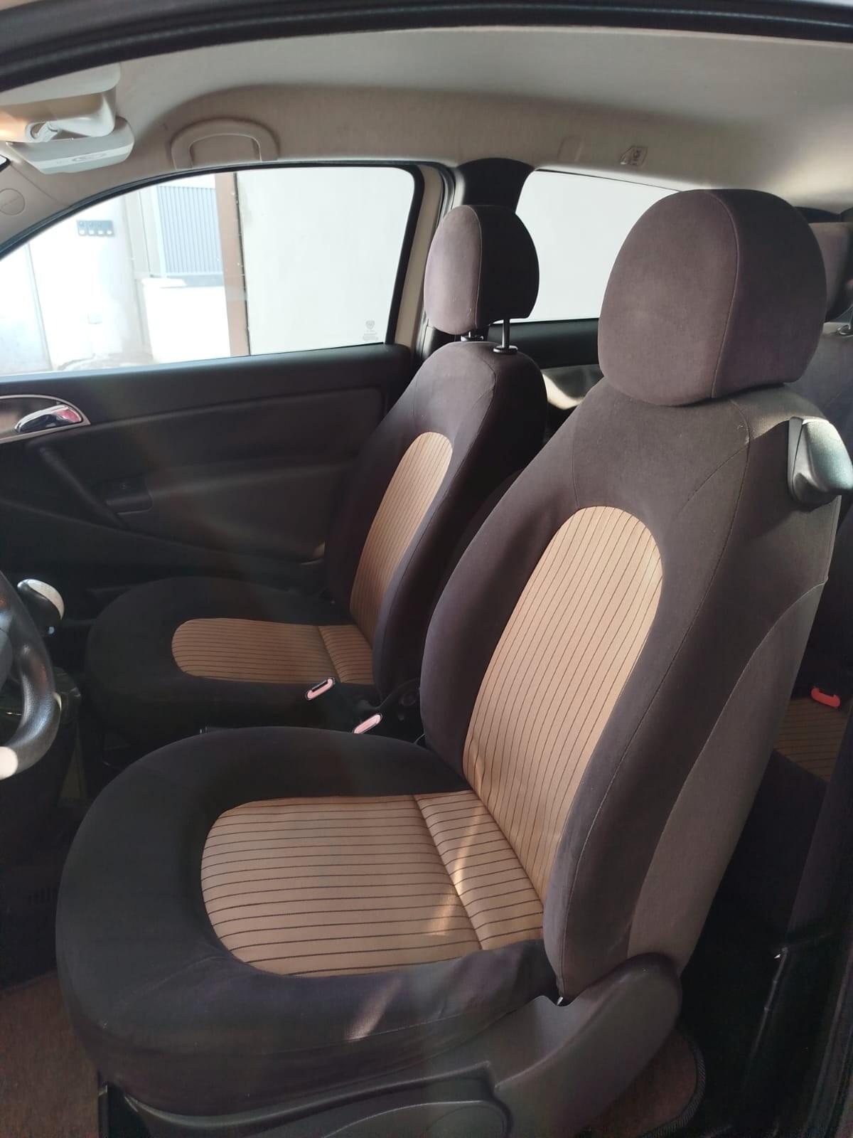 Lancia Ypsilon 1.4 benzina CON GARANZIA