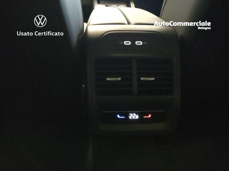 Volkswagen Passat Passat 2.0 TDI 150 CV SCR DSG R-Line