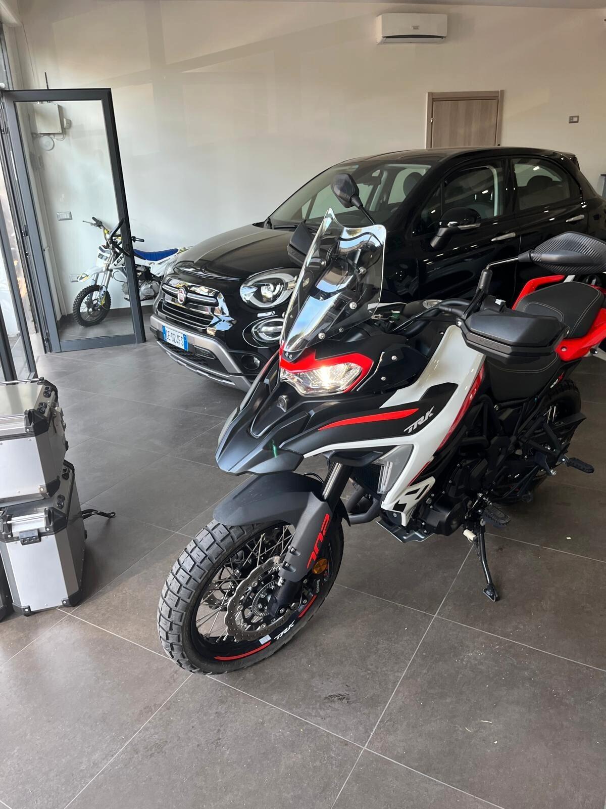 Benelli TRK 702X