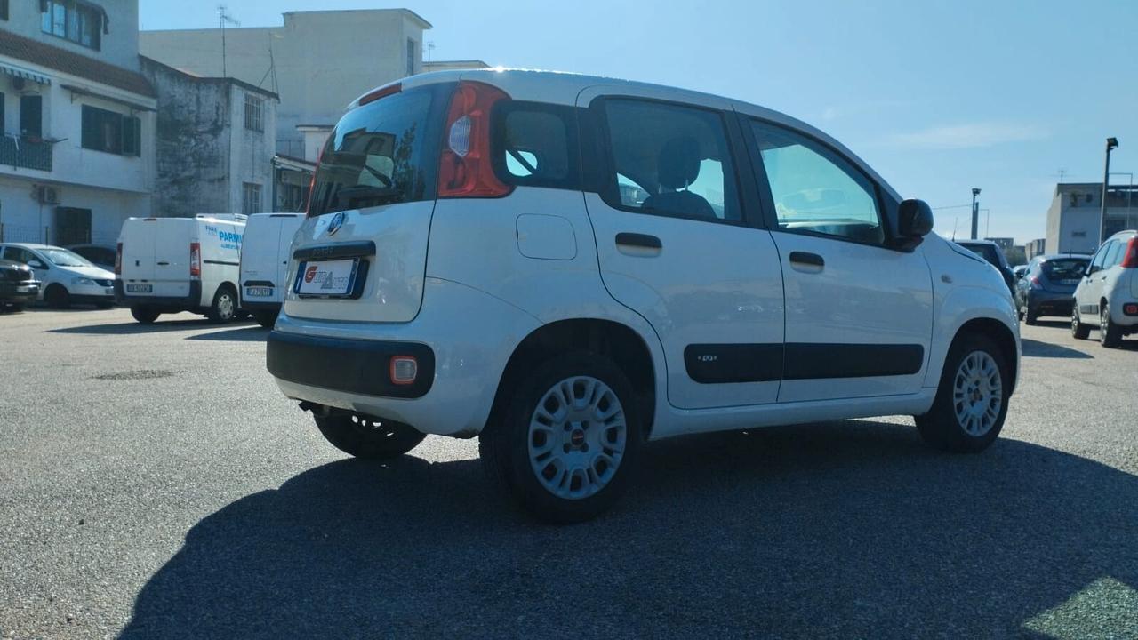 Fiat Panda 1.2 Connected by Wind