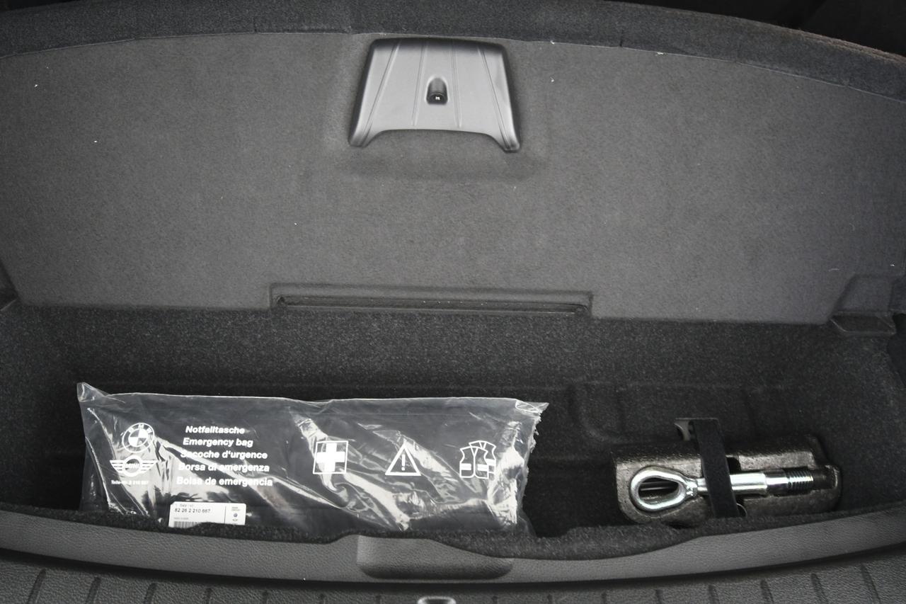 BMW 225xe Active Tourer iPerformance Business auto NEOPATENTATI+LED