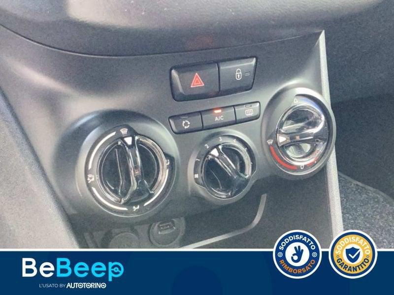 Peugeot 208 5P 1.2 PURETECH SIGNATURE S&S 82CV