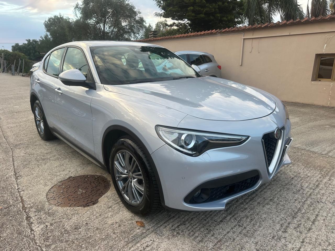 Alfa Romeo Stelvio 2.2 Turbodiesel 160 CV AT8 RWD Business