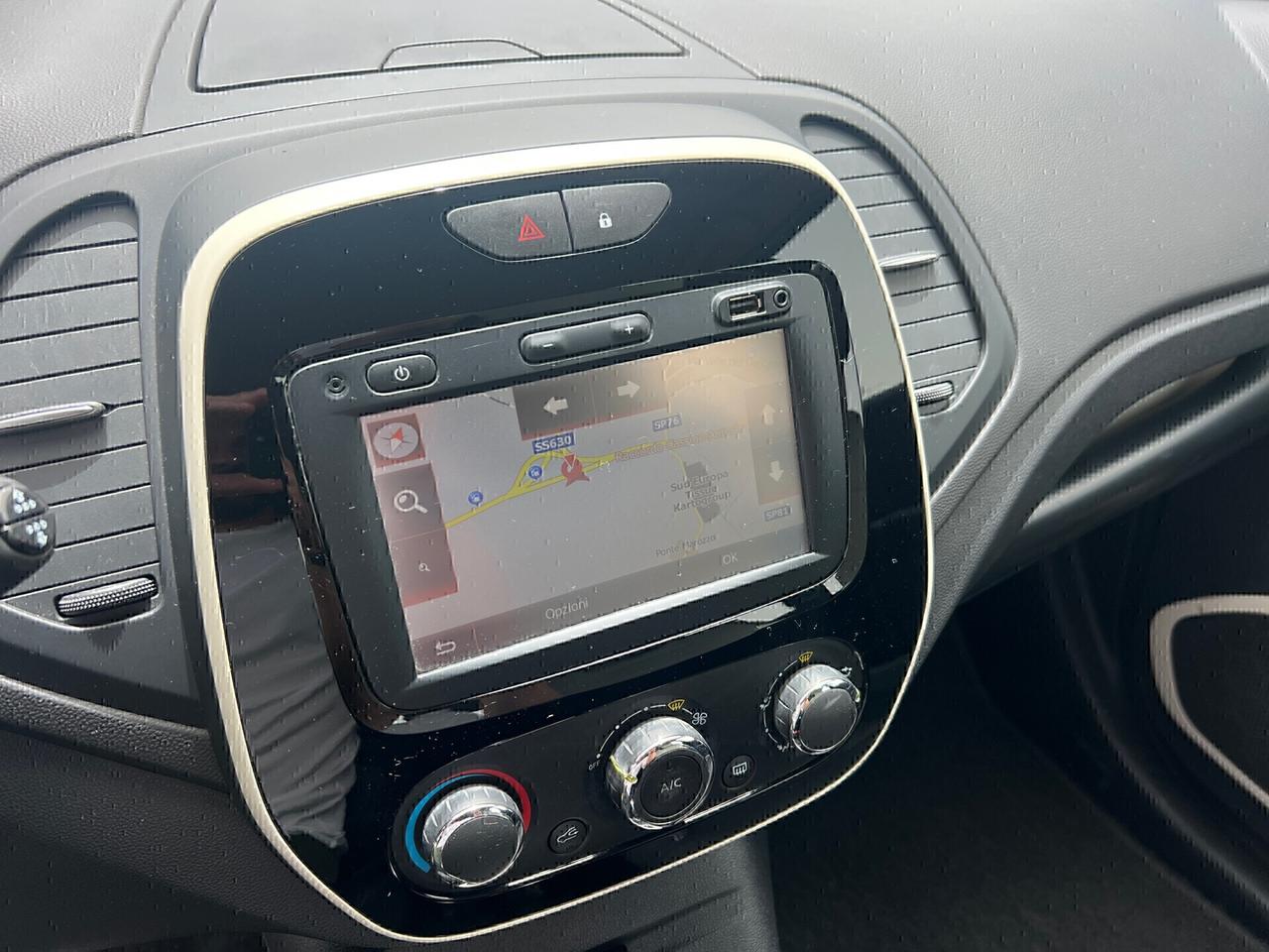 Renault Captur 1.5dCi 90CV-2018"OK NEOPATENTATI"