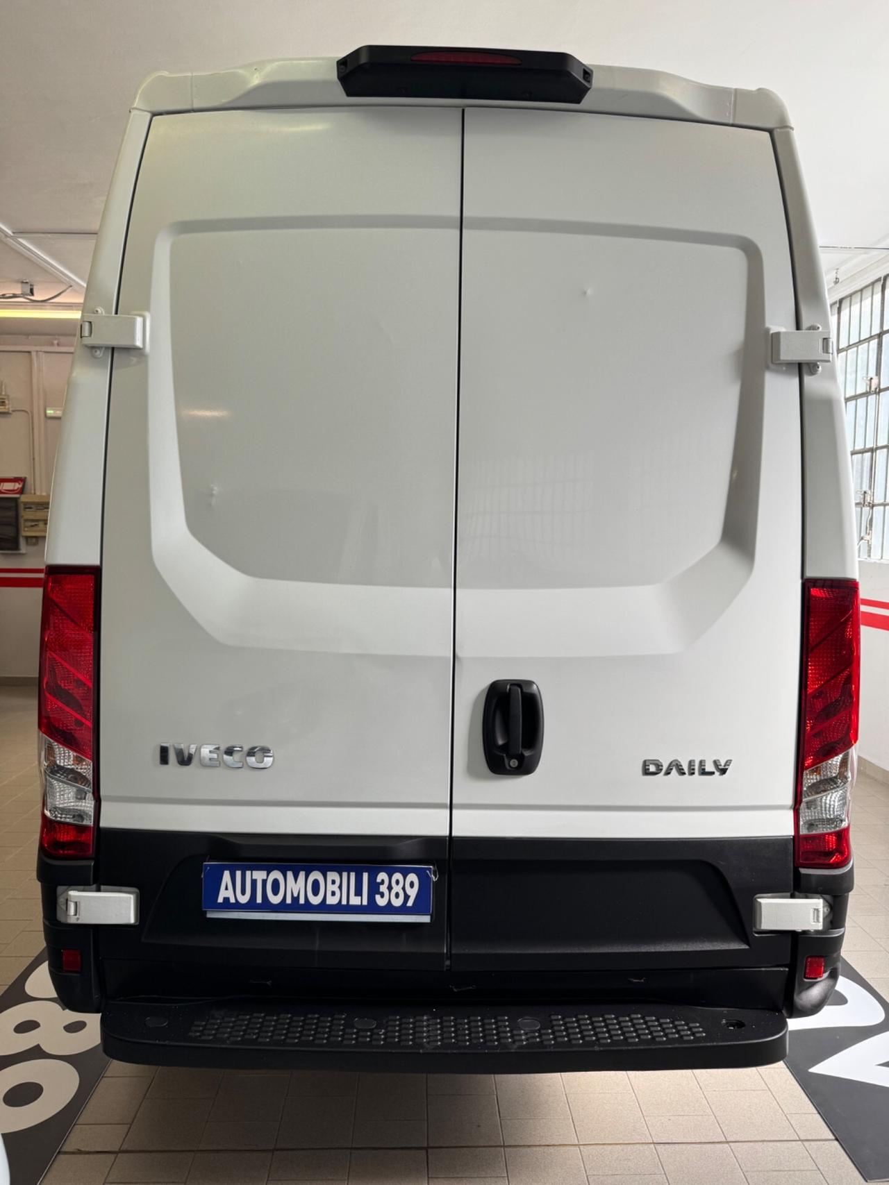 Iveco Daily 35 S 12 - 2020