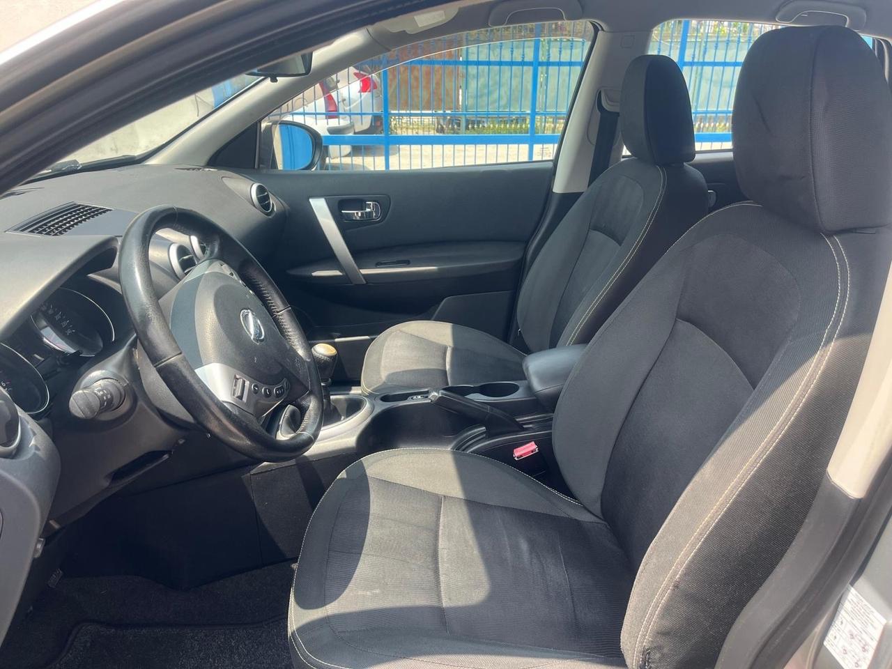 Nissan qashqai 1.5 dci -full- km 97000-2011