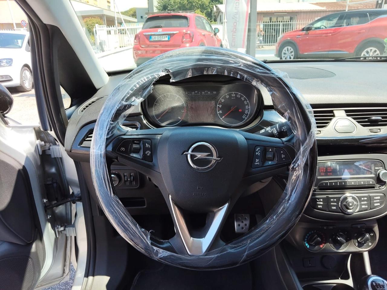 Opel Corsa 1.4 90CV GPL Tech 5 porte b-Color