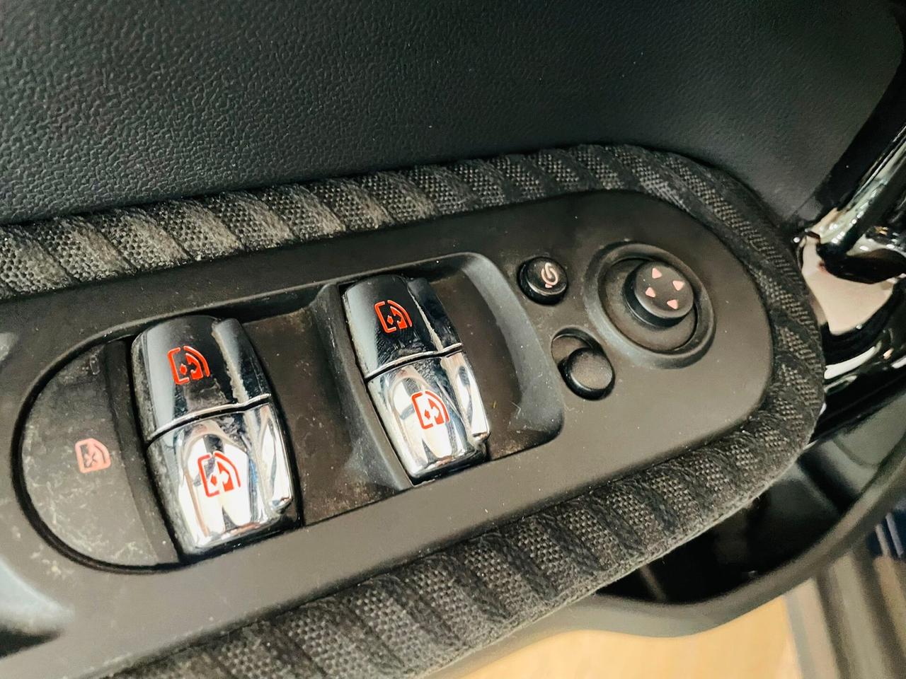Mini One D Countryman 1.5 Hype