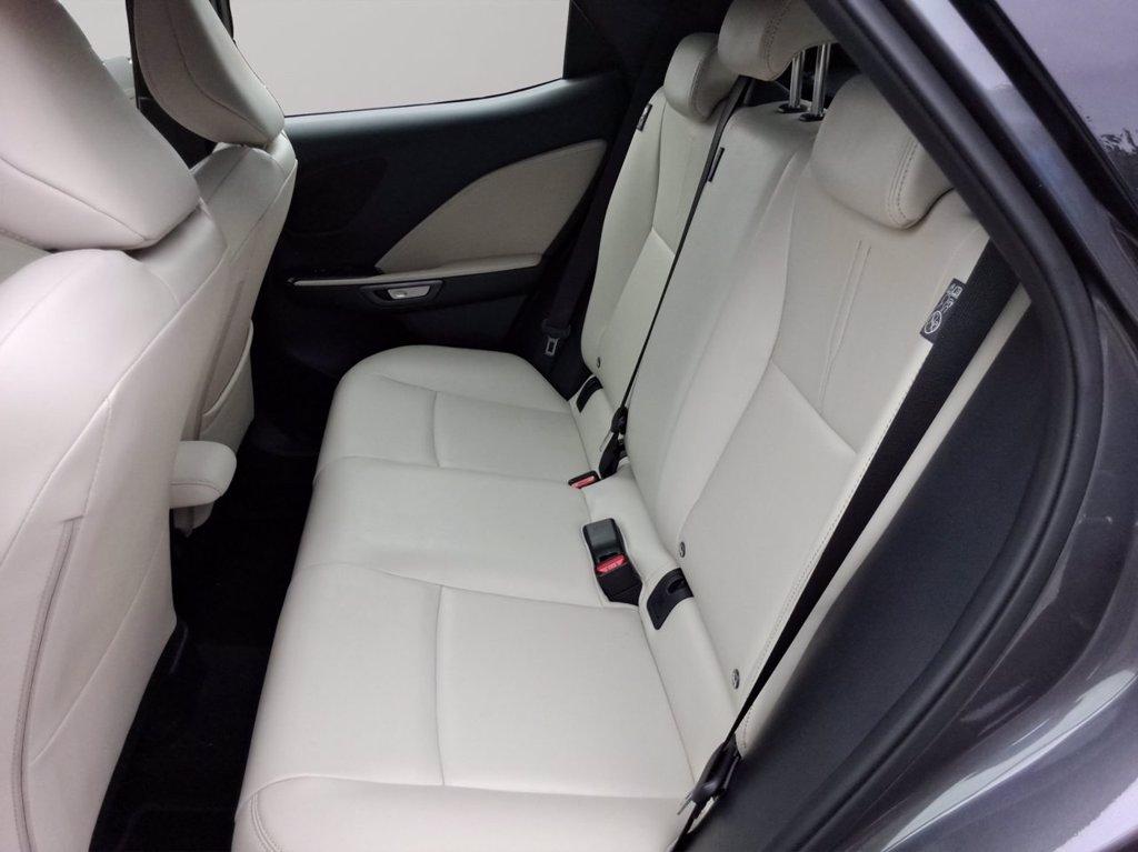 LEXUS Lbx 1.5 hybrid elegant 2wd del 2024