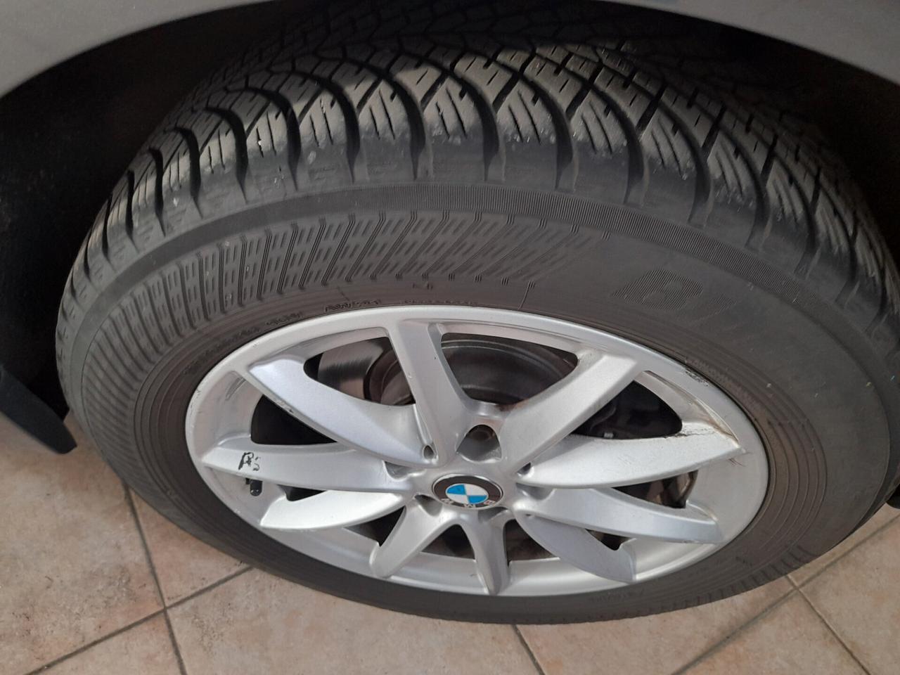 Bmw 2er Active Tourer 218d Advantage