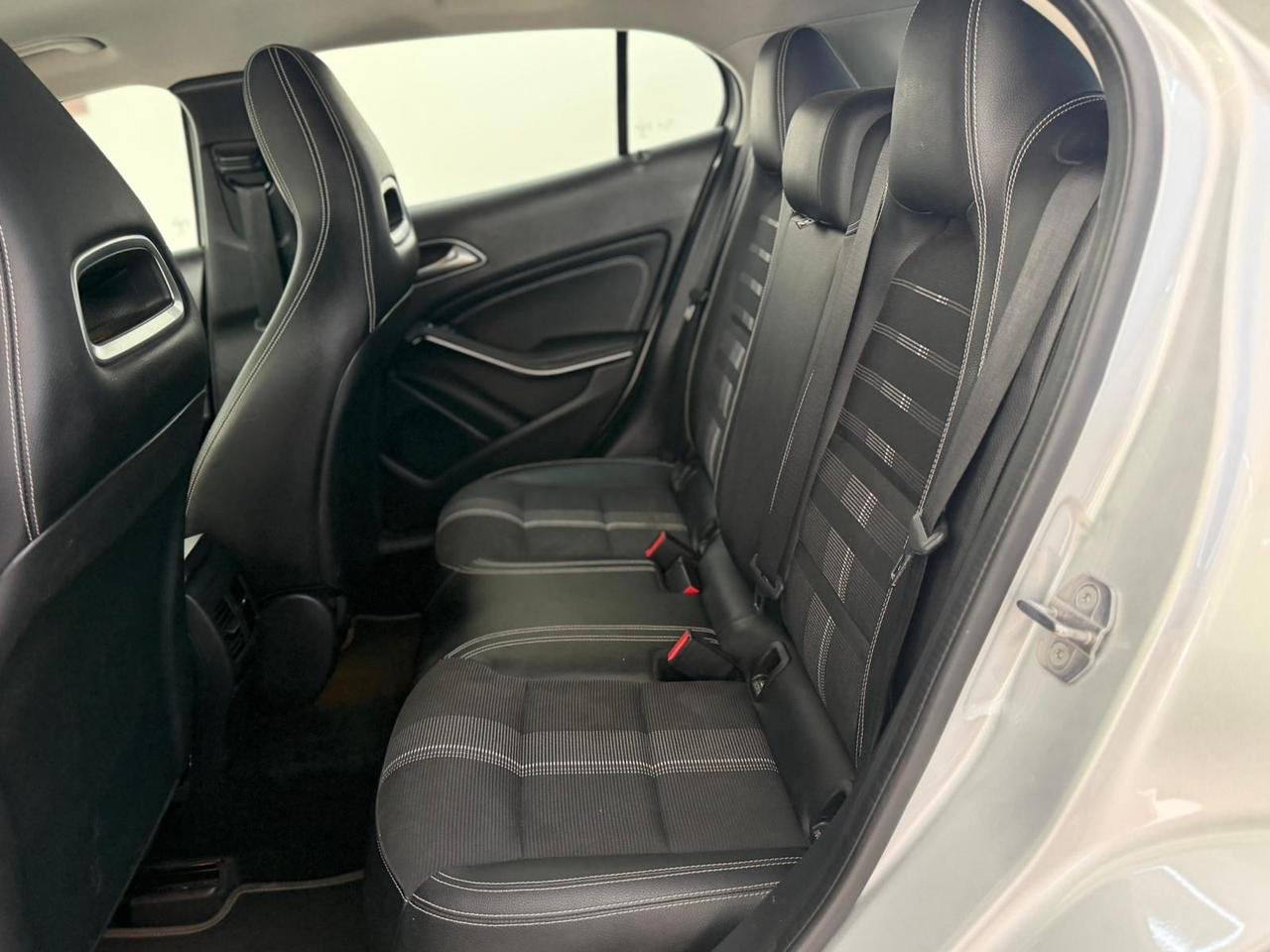 Mercedes-benz GLA 200 d Automatic Sport