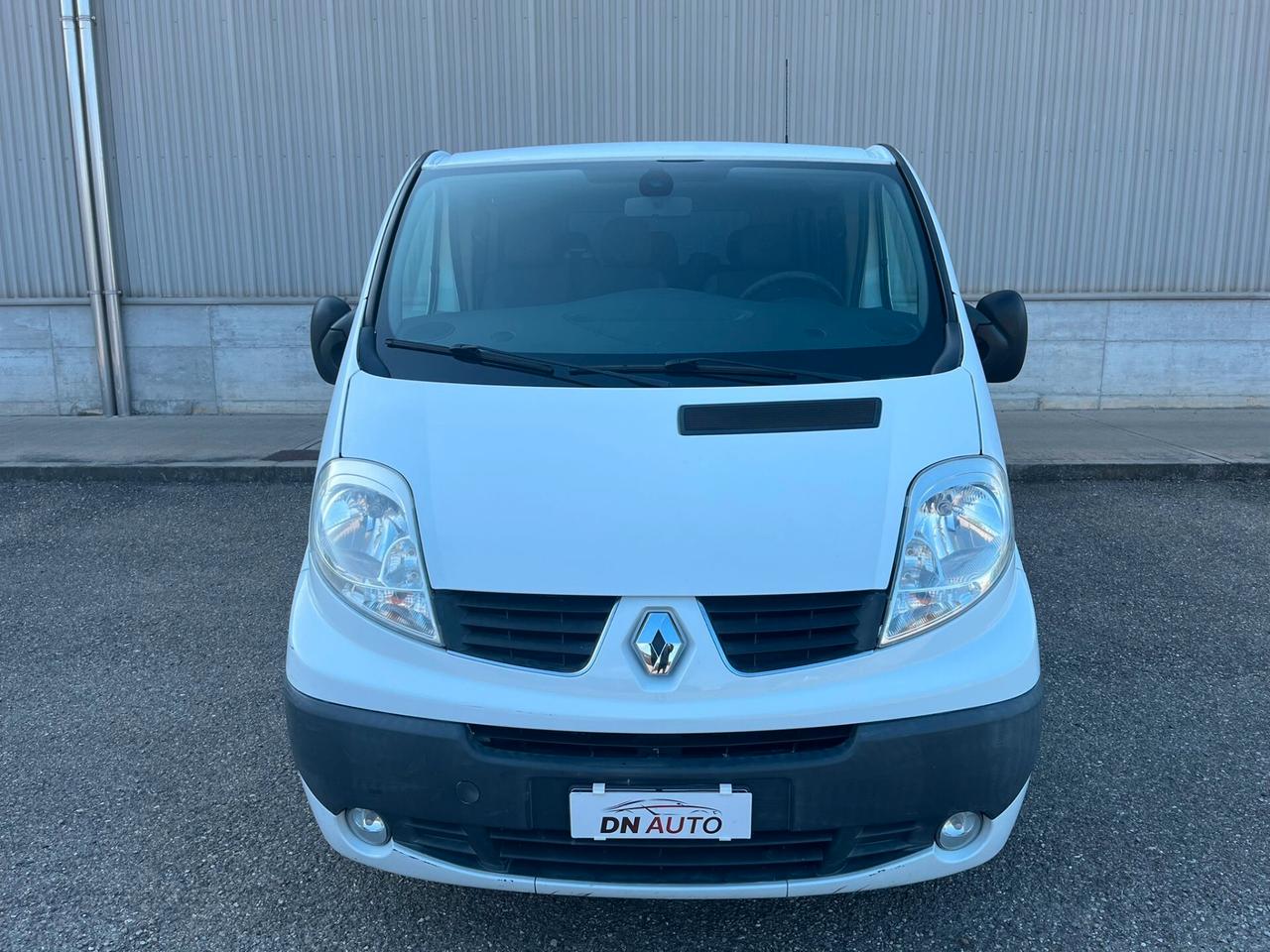 Renault Trafic 2.0 dCi Long 9posti