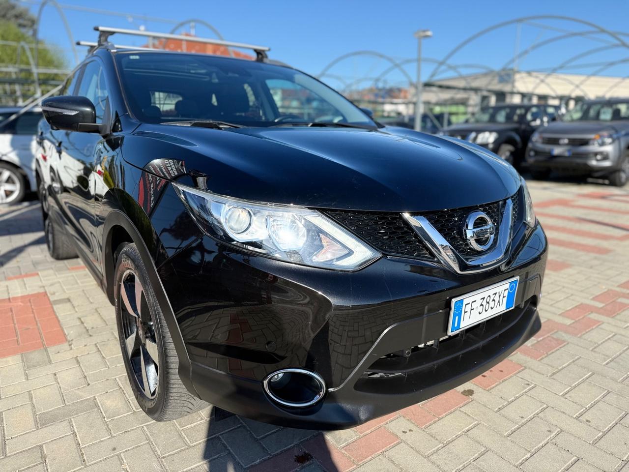 Nissan Qashqai 1.6 dCi 2WD Tekna-TETTO-NAVI.360
