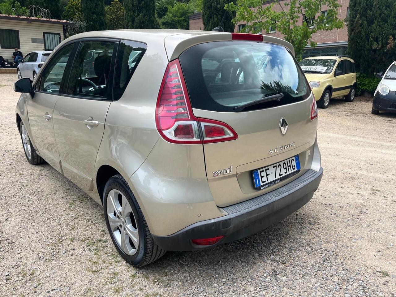 Renault Scenic Scénic X-Mod 1.5 dCi 110CV Luxe